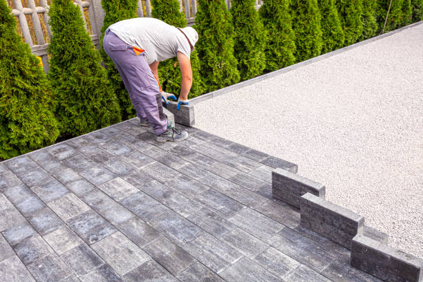 Best Professional Driveway Pavers  in Santa Claus, IN