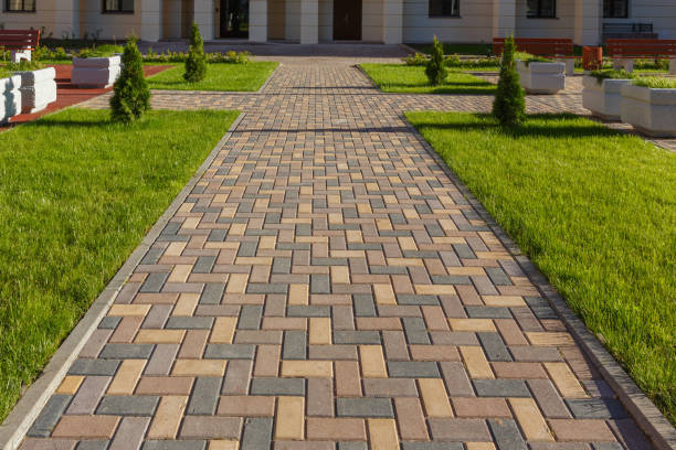 Best Local Driveway Pavers  in Santa Claus, IN